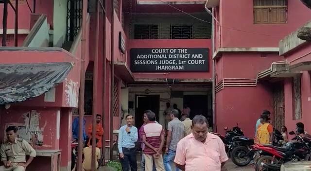 10 Year Jail Sentence To Murder Convict In A Woman Murder Case In Jhargram Jhargram News:খুনের অপরাধে দশ বছরের কারাবাস শোনাল ঝাড়গ্রাম অ্যাডিশনাল ডিস্ট্রিক্ট অ্যান্ড সেশনস কোর্ট