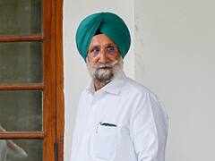 सचिन पायलट को सुखजिंदर सिंह रंधावा का संदेश, कहा- 'कांग्रेस किसी को नहीं निकालती लेकिन...'