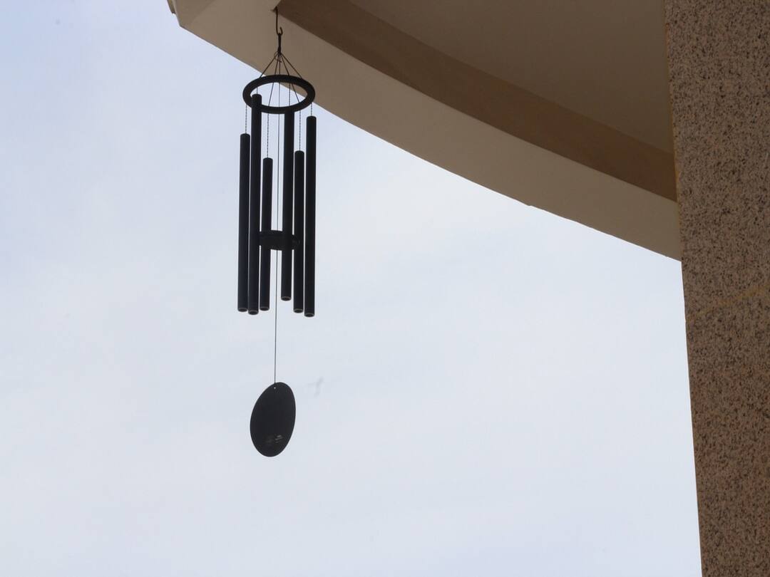 Vastu Tips In Telugu Wind Chime In Home Or Office Happiness And