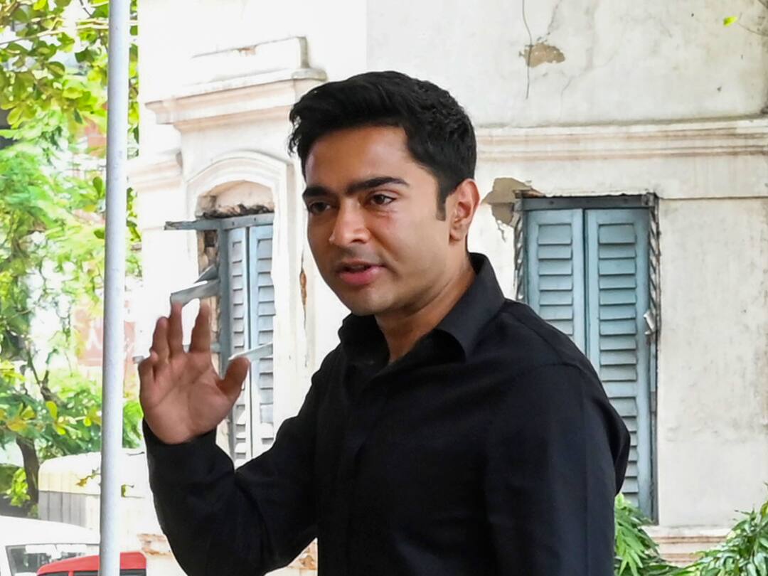 'Will Not Be Pet Dog To Delhi Bosses...': TMC MP Abhishek Banerjee After CBI Questioning In WB SSC Scam 'Will Not Be Pet Dog To Delhi Bosses...': TMC MP Abhishek Banerjee After CBI Questioning In WB SSC Scam 'Will Not Be Pet Dog To Delhi Bosses...': TMC MP Abhishek Banerjee After CBI Questioning In WB SSC Scam