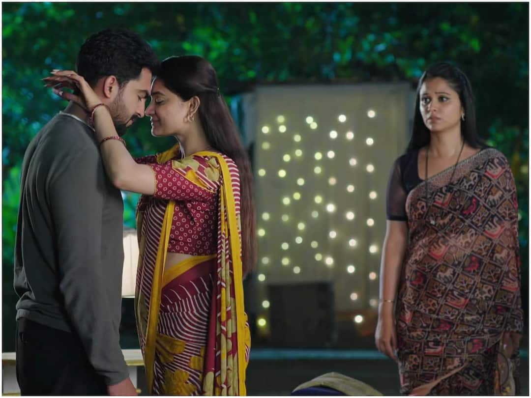 Krishna Mukunda Murari Serial May 20th Episode 162 Written update Today Episode Krishna Mukunda Murari May 20th: ముకుందని పుట్టింటికి పంపించేందుకు రేవతి ప్రయత్నం- కృష్ణ, మురారీ క్యూట్ రొమాన్స్