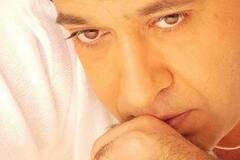 In Pics: क्या आपको याद है फिल्मों में जूनियर अमिताभ का रोल निभाने वाला ये बच्चा, देश से दूर करता है ये काम