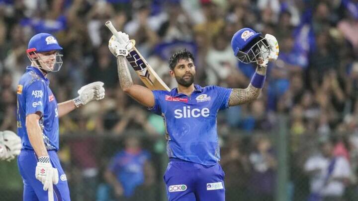 তিনি আনক্যাপড থাকা অবস্থায় ২০১৮ মরসুমে ৫১২ ও ২০২০ সালে ৪৮০ রান করেছিলেন।