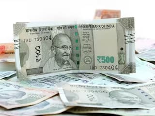 Unclaimed Money: সেভিংস ও কারেন্ট অ্যাকাউন্টে ১ জুন থেকে নিয়মে বদল,  কী করতে চলেছে ব্যাঙ্কগুলি ?