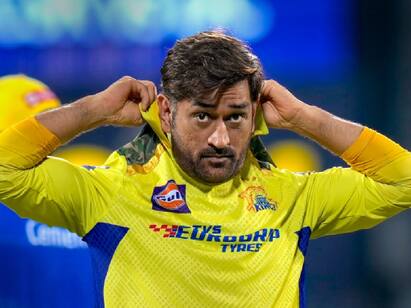 IPL 2023, DC vs CSK Chennai Super Kings have won the toss and have opted to bat IPL 2023, DC vs CSK: வென்றால் Play-Off.. டெல்லியை வீழ்த்துமா சென்னை? டாஸ் வென்று பேட்டிங் தேர்வு..!