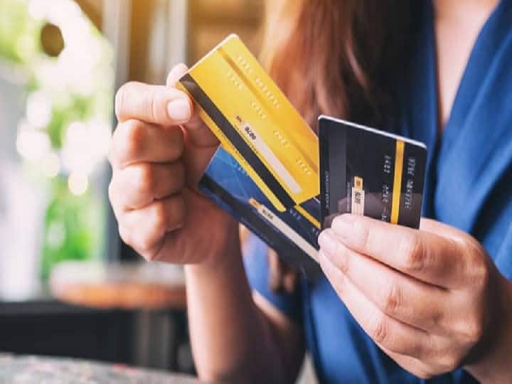 TCS on Foreign Spending: बदल गया क्रेडिट और डेबिट कार्ड से जुड़ा ये नियम, विदेश घूमने वालों को होगा लाभ No TCS on credit card payments during foreign trips debit spending from this date TCS on Foreign Spending: बदल गया क्रेडिट और डेबिट कार्ड से जुड़ा ये नियम, विदेश घूमने वालों को होगा लाभ