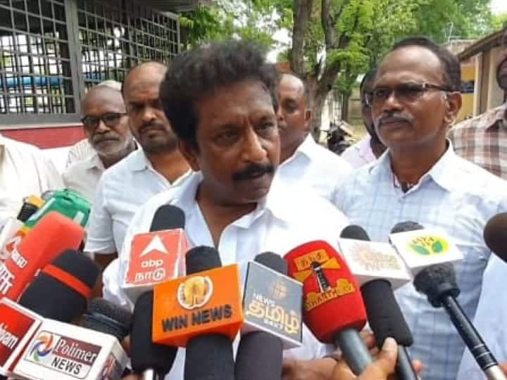 Karur: Irregularities of sand quarries; Notice of hunger strike across Tamil Nadu TNN Karur: மணல் குவாரிகளின் முறைகேடுகள்; தமிழகம் முழுவதும் உண்ணாவிரத போராட்டம் அறிவிப்பு