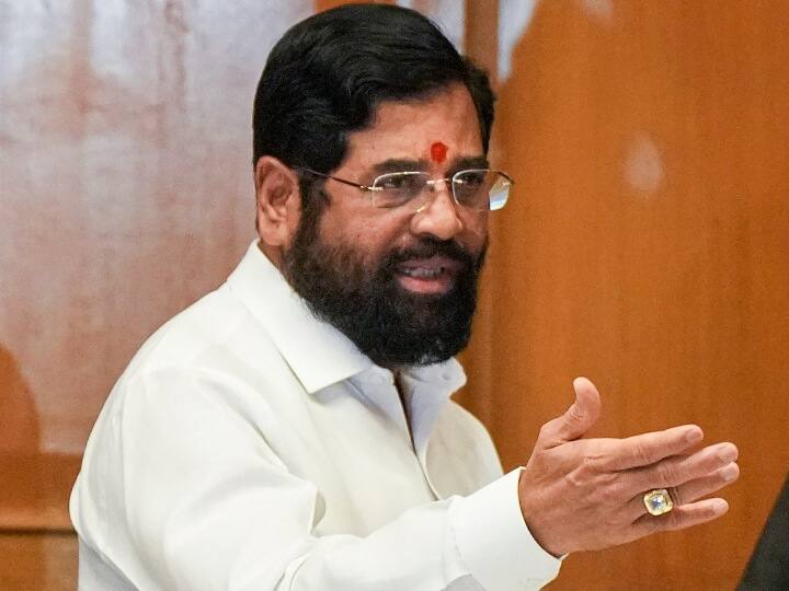 Eknath Shinde's Mission 22 Shiv Sena and CM Eknath Shindes mission 22 in Maharashtra for the upcoming Lok Sabha elections 2024 Eknath Shinde's Mission 22 : आगामी लोकसभा निवडणुकीसाठी मुख्यमंत्री एकनाथ शिंदे यांचं मिशन 22