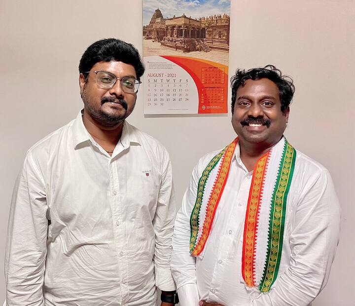 இன்று தனது பிறந்தநாளை கொண்டாடும் நடிகரும் அரசியல்வாதியுமான விஜய் வசந்திற்கு பல அரசியல்வாதிகள் மற்றும் பிரபலங்கள் வாழ்த்து தெரிவித்து வருகின்றனர்.