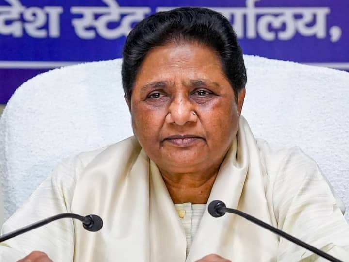 BSP Chief Mayawati Reaction On Congress DK Shivkumar Not CM In Karnataka CM Siddaramaiah UP Politics: कर्नाटक में डीके शिवकुमार को CM नहीं बनाने पर मायावती की पहली प्रतिक्रिया, जानें- कांग्रेस के लिए क्या कहा?