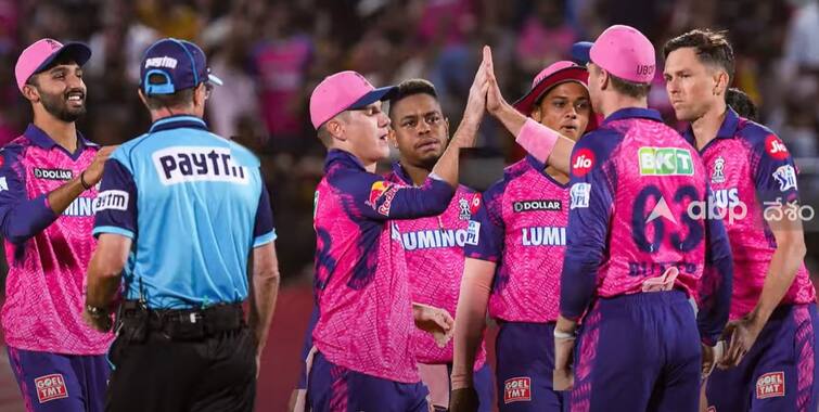 RR ipl playoff scenario rr hopes for mi and rcb to lose so rajasthan cal qualify ipl 2023 ipl live marathi news IPL 2023 : राजस्थान संघाला प्लेऑफमध्ये पोहोचण्याची संधी, पण... ; आयपीएलचं गणित जाणून घ्या...