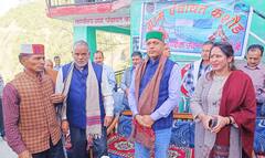 '2000 का नोट बंद करना समय की आवश्यकता', जयराम ठाकुर बोले- 'पैनिक क्रिएट कर रहा विपक्ष'