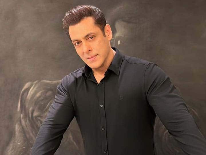 Salman Khan along with his family is planning to build a plush hotel in Mumbai details inside Salman Khan मुंबई में बनवाएंगे शानदार लग्जरी होटल, 15 साल से अधूरी पड़ी बिल्डिंग पर शुरू होगा काम!