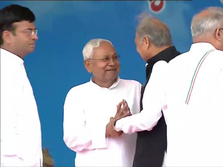 Bihar Chief Minister Nitish Kumar also arrived at the venue to attend the ceremony. (Image Source: Twitter/@ANI)