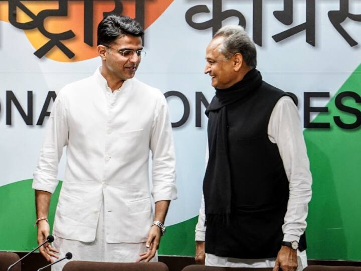 Rajasthan Elections: 'गहलोत बनाम पायलट' की जंग से BJP को मिलेगा कितना फायदा? चुनाव से पहले बनाया ये बड़ा प्लान Rajasthan Assembly Elections 2023 Ashok Gehlot Vs Sachin Pilot Congress Crisis Might Benefit BJP Rajasthan Elections: 'गहलोत बनाम पायलट' की जंग से BJP को मिलेगा कितना फायदा? चुनाव से पहले बनाया ये बड़ा प्लान