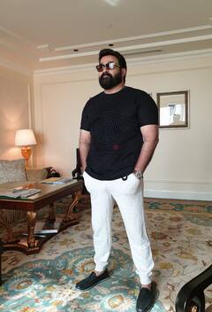 HBD Mohanlal : ‘சிவனும் சக்தியும் சேர்ந்தா மாஸுடா..’ 63வது பிறந்தநாளை கொண்டாடிய லாலேட்டன்!