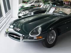 Elon Musk Car Collection: एलन मस्क का कार कलेक्शन देखकर तगड़ा झटका लगेगा, गाड़ियां चुनने का तरीका है बेहद खास!