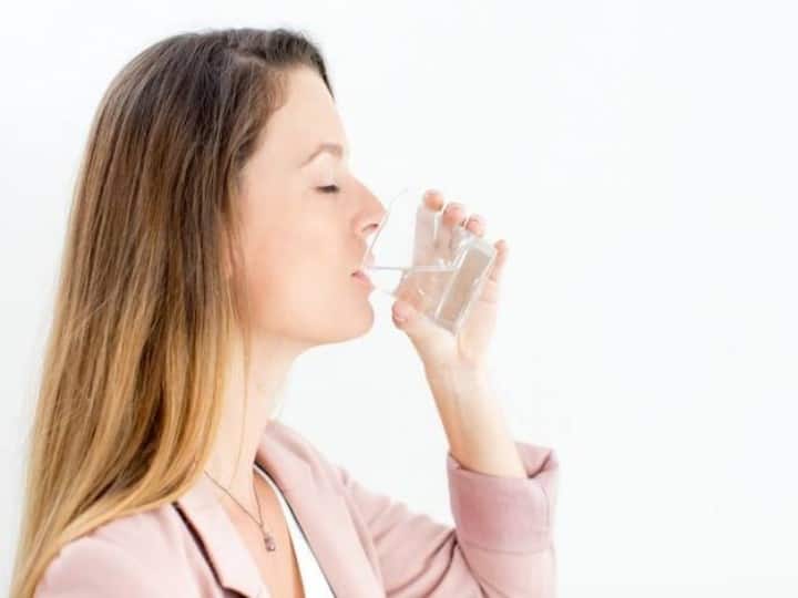 ‘Water Fasting’ formula is very helpful in losing weight fast, know its advantages as well as disadvantages