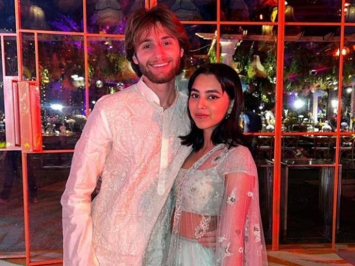 Aaliyah Kashyap Engagement: अनुराग कश्यप की बेटी आलिया कश्यप ने 3 साल के रिलेशनशिप के बाद अब सगाई कर ली है. आइए जानते हैं कौन हैं आलिया के मंगेतर शेन ग्रेगोइरे जो अनुराग कश्यप के दामाद बनेंगे.