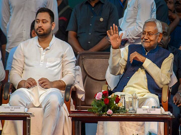 Bihar CM Nitish Kumar And Deputy CM Tejashwi Yadav To Meet Congress President Mallikarjun Kharge On Monday Bihar CM Nitish Kumar, Deputy Tejashwi To Meet Congress Chief Mallikarjun Kharge Today