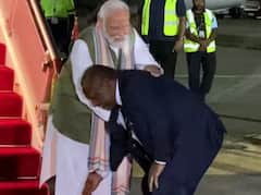 PM Modi Papua New Guinea Visit: ਪਾਪੂਆ ਨਿਊ ਗਿਨੀ ਪਹੁੰਚੇ ਪ੍ਰਧਾਨ ਮੰਤਰੀ ਮੋਦੀ, PM ਜੇਮਸ ਮਾਰਪੇ ਨੇ ਪੈਰਾਂ ਨੂੰ ਹੱਥ ਲਾ ਕੇ ਕੀਤਾ ਸਵਾਗਤ