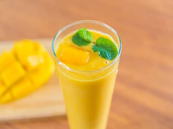 Right way to make mango shake tips for you मैंगो शेक को कितनी देर तक मिक्सी में घुमाना चाहिए... एक बार ऐसे बनाकर देखिए