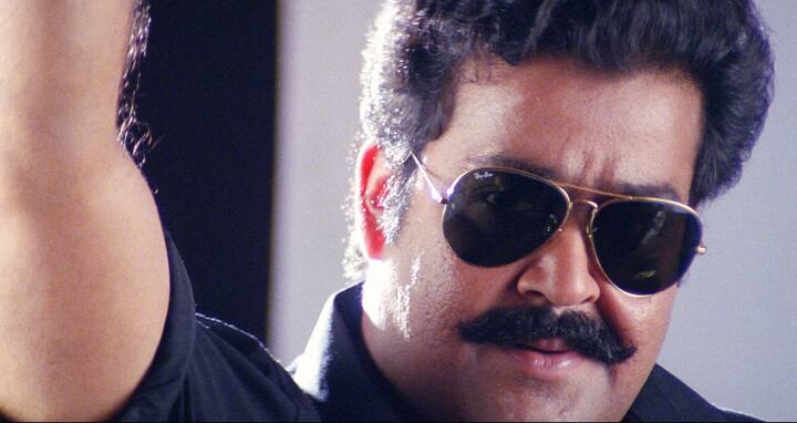 'பரதன்', 'வானப்பிரஸ்தம்' ஆகிய படங்களுக்காக சிறந்த நடிகருக்கான தேசிய விருதைப் பெற்றார்.