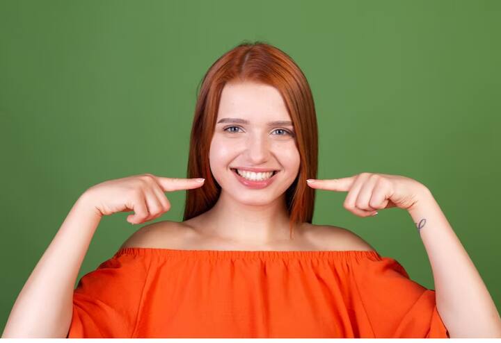 पनीर में भरपूर मात्रा में कैल्शियम और फास्फोरस भी पाया जाता है जो दांतों को मजबूत बनाता है.