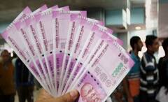 RS 2000 Note: প্রায় ১৩০০ কোটি টাকা খরচ, ২০১৮ সাল থেকে বন্ধ ছাপা, উঠেই যাচ্ছে ২০০০ টাকার নোট