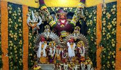 Jejuri : येळकोट-येळकोट जय मल्हार! जेजुरीच्या खंडोबाच्या दरबारी आंब्यांची मनमोहक आरास