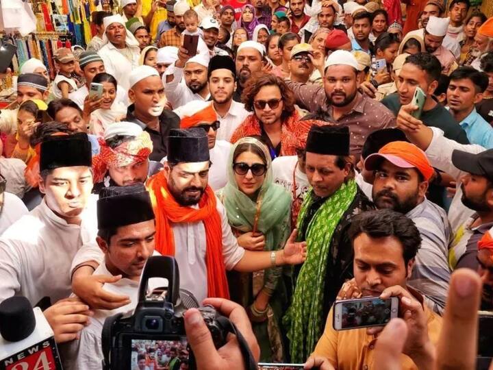 साराने दर्ग्याच्या भिंतीला धागा बांधून दुआदेखील मागितली आहे.