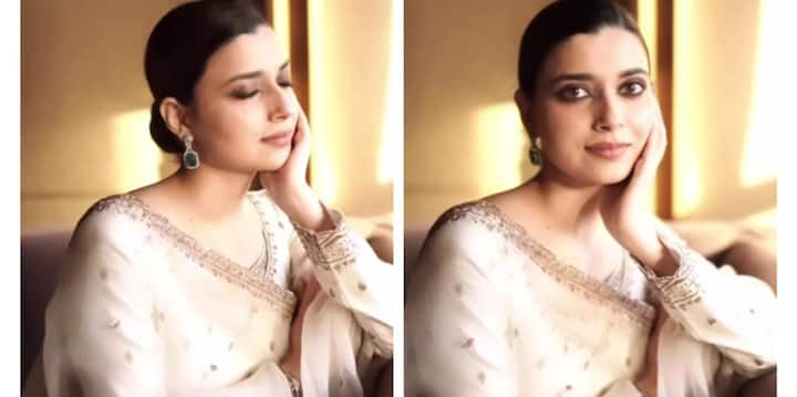 Nimrat Khaira Pics: ਨਿਮਰਤ ਖਹਿਰਾ ਨੇ ਹਾਲ ਹੀ 'ਚ ਨਵੀਆਂ ਤਸਵੀਰਾਂ ਸ਼ੇਅਰ ਕੀਤੀਆ ਹਨ। ਉਸ ਦੀਆਂ ਇਹ ਤਸਵੀਰਾਂ ਦੇਖ ਕੇ ਹਰ ਕਿਸੇ ਨੂੰ ਪੁਰਾਣੇ ਜ਼ਮਾਨੇ ਦੀਆਂ ਬਾਲੀਵੁੱਡ ਅਭਿਨੇਤਰੀਆਂ ਦੀ ਯਾਦ ਆ ਰਹੀ ਹੈ।