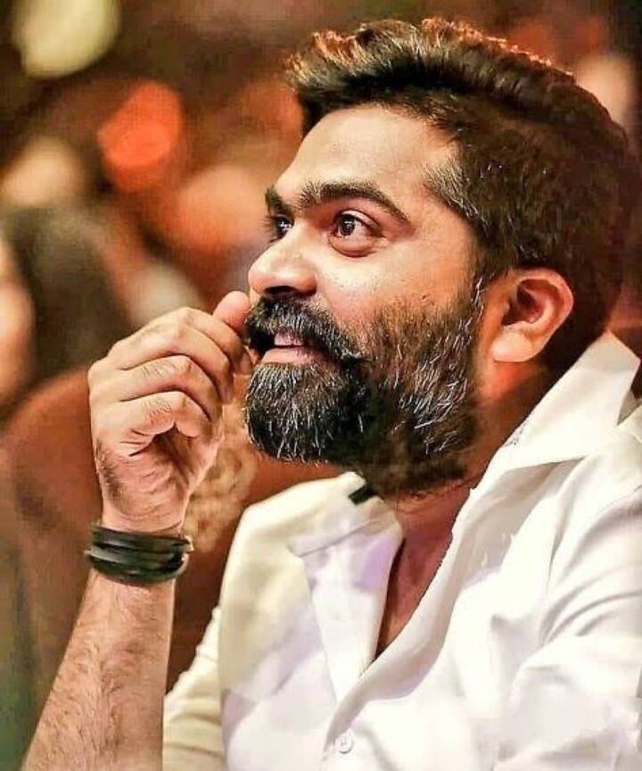 இப்படத்தின் ஹீரோயினை இன்னும் தேர்ந்தெடுக்கவில்லை என்பதையும் தெரிவித்து கொண்டார்.