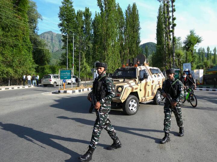 G20 Tourism Working Group meeting in Srinagar from today security arrangements in Jammu and Kashmir G20 Meeting: कश्मीर में G-20 की आज 3 बजे मीटिंग, सिक्योरिटी टाइट, चप्पे-चप्पे पर सुरक्षाबल तैनात