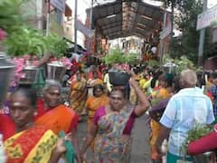 ஆன்மீகம்: கரூர் அருள்மிகு ஸ்ரீ மாரியம்மன் ஆலய வைகாசி திருவிழா - பக்தர்கள் நேர்த்திக்கடன்