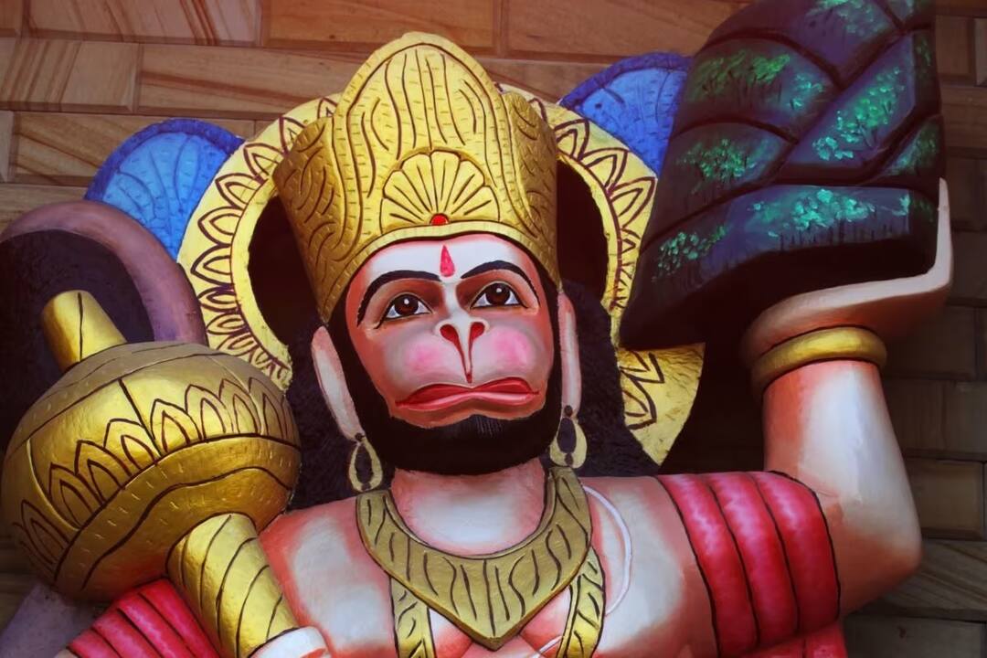 Mangalwar Upay Sundarkand and Hanuman Chali path to seek Hanumanji's grace on Tuesday, know the proper rituals to initiate Mangalwar Upay: મંગળવારે હનુમાનજીની કૃપા મેળવવા કરો સુંદરકાંડ અને હનુમાન ચાલીના પાઠ, જાણો શરૂ કરવાની યોગ્ય વિધિ