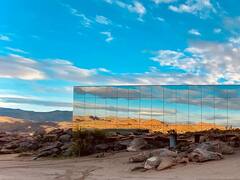 The Invisible House: नाम ‘अदृश्य’, कीमत 150 करोड़ रुपये... किसी को दिखाई नहीं देता है ये घर!