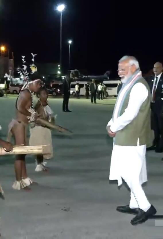 दुनिया के इस देश में पाए जाते हैं नरभक्षी लोग, यहां जाने वाले मोदी पहले भारतीय पीएम