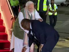 Papua New Guinea PM James Marape: પાપુઆ ન્યુ ગિનીમાં પીએમ મોદીને પગે લાગનાર જેમ્સ મારાપે કોણ છે ?