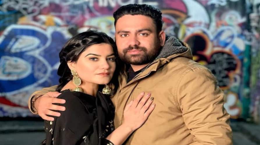 punjabi singer kaur b shares adorable picture with her brother on social media watch here Kaur B: ਕੌਰ ਬੀ ਨੇ ਆਪਣੇ ਭਰਾ ਨਾਲ ਤਸਵੀਰ ਕੀਤੀ ਸ਼ੇਅਰ, ਬੋਲੀ- 'ਵੀਰ ਜਿਹਾ ਕੋਈ ਸਾਥ ਨਾ ਦੂਜਾ...'
