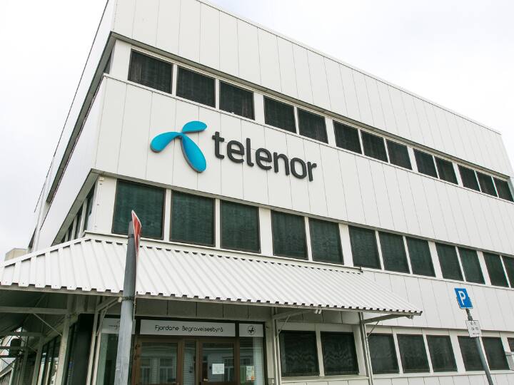 टेलीनॉर (Telenor) पाकिस्तान में दूसरा सबसे बड़ा टेलीकॉम ऑपरेटर है, जिसकी पाकिस्तान के पूरे बाजार हिस्सेदारी 30% से भी ज्यादा है. जैज की तरह यह भी प्रीपेड और पोस्टपेड प्लान के साथ-साथ 4जी एलटीई सर्विस ऑफर करता है.