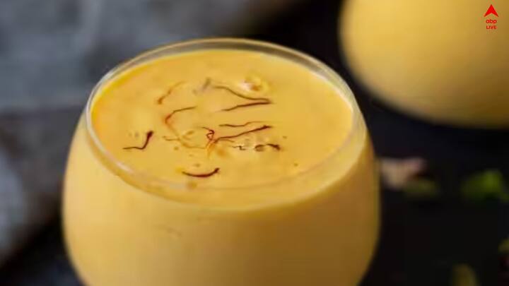 তাহলে উপায় কী ? বাড়িতে বসে লস্যি বানাতে কী কী লাগবে। বানানোটা কি খুব কঠিন।
