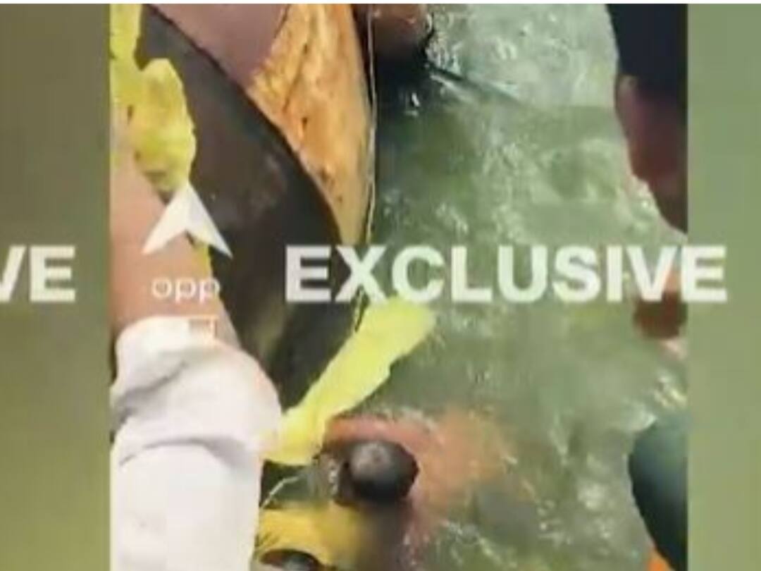 Ballia Boat Accident in UP Boat Overturned in River UP 40 People Were on Board 3 Dead, Several Missing After Boat Ferrying 35 People Capsizes In UP's Ballia, Rescue Ops Underway