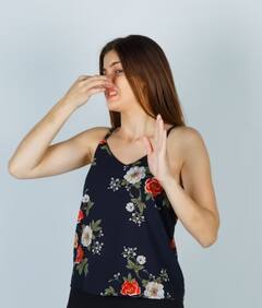 ਗਰਮੀਆਂ 'ਚ ਸਰੀਰ 'ਚੋਂ ਬਦਬੂ ਕਿਉਂ ਆਉਂਦੀ ਹੈ, ਪਸੀਨਾ ਹੀ ਨਹੀਂ ਸਗੋਂ ਇਸ ਵਜ੍ਹਾ ਕਰਕੇ ਵੀ ਆਉਂਦੀ ਹੈ ਬਦਬੂ