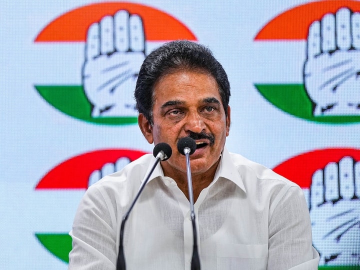 Congress Support AAP: Congress support to Kejriwal on the ordinance of the Center?  Venugopal said – believe in the rule of law, but…