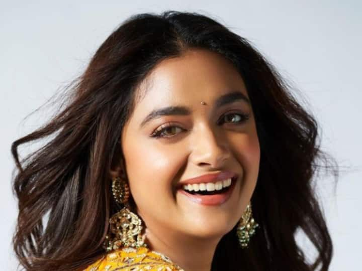 Keerthy Suresh : अभिनेत्री किर्ती सुरेश लग्नबंधनात अडकणार असल्याची चर्चा आहे.