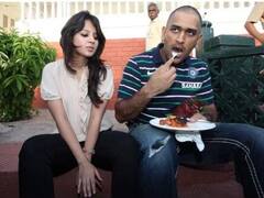 MS Dhoni Unseen : அடடே தல தோனியா இது.. கேப்டன் கூலின் அரிதான புகைப்படங்கள் இதோ!