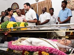 IN PICS: DMK Leaders Pay Last Respect To Industrialist Karumuttu T Kannan In Madurai