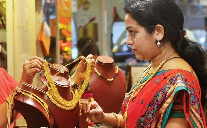 જ્યોતિષ શાસ્ત્રમાં ગુરુ પુષ્ય યોગને સિદ્ધ મુહૂર્ત માનવામાં આવે છે. એવું માનવામાં આવે છે કે આ દિવસે ખરીદેલું સોનું વ્યક્તિની સંપત્તિમાં વધારો કરે છે.