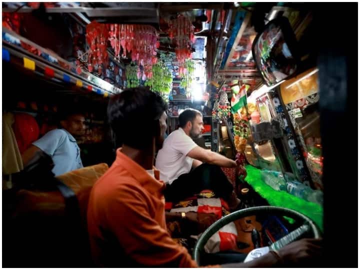 rahul gandhi truck ride video viral on social media congress leaders praised 'नफरत के बाजार में खोल रहे मोहब्बत की दुकान', अंबाला में ट्रक की सवारी करते दिखे राहुल गांधी तो बोले कांग्रेसी